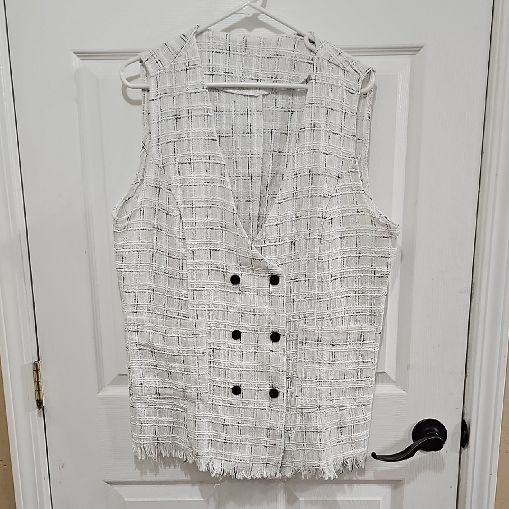 Women's Vest - Black And White Tweed